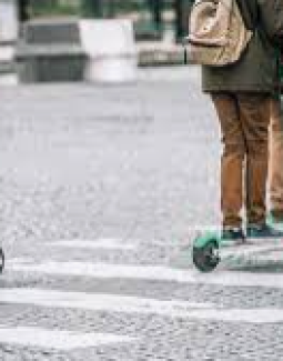 Trottinettes électriques : assurance obligatoire !